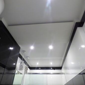 Polskie grzejniki 750W Łazienkowe panele grzewcze na podczerwień RADIUS+. .